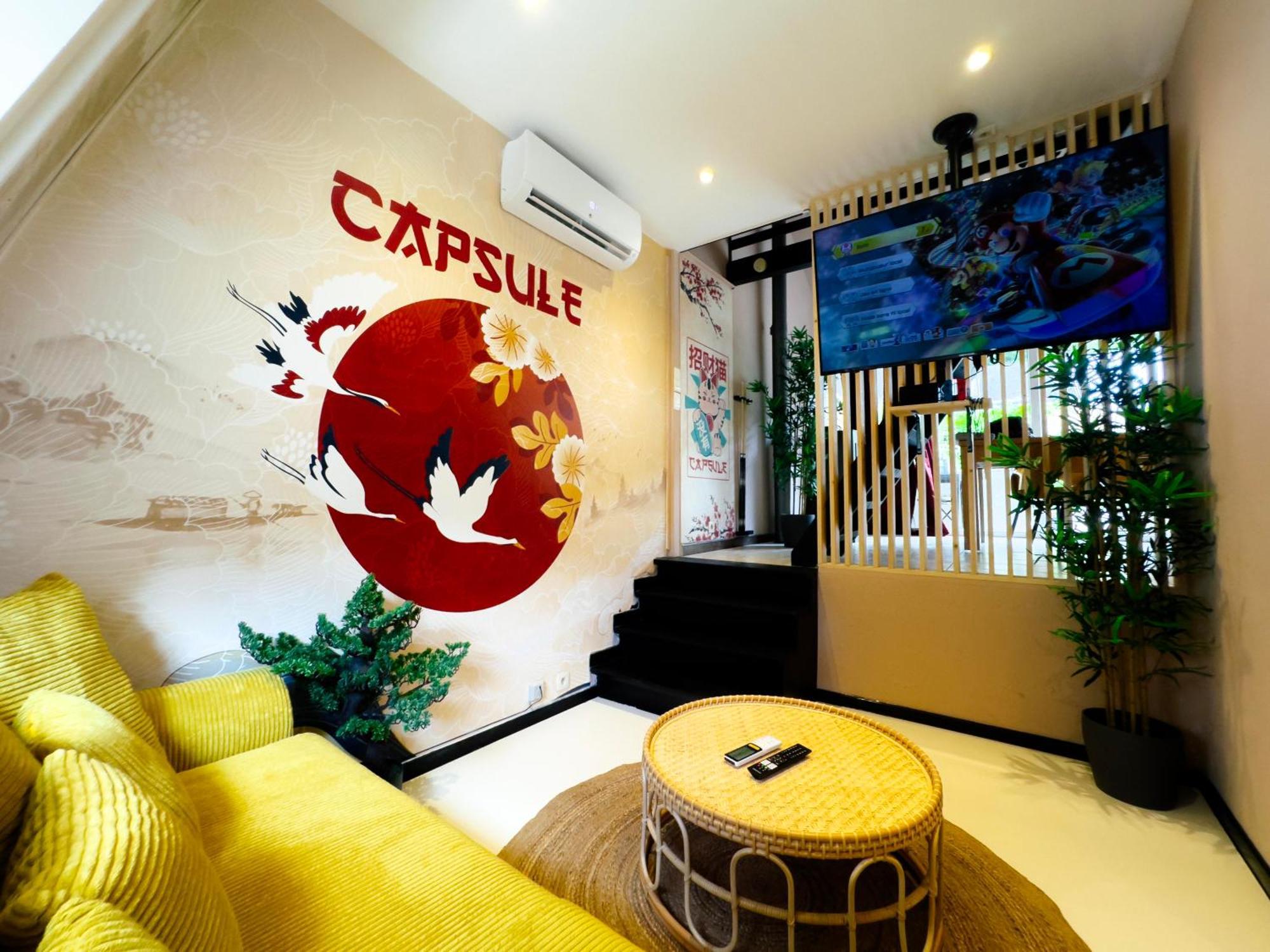 Capsule Lotus-Balneo-Sauna-Billard-Nintendo Hastiere-par-dela Exterior foto